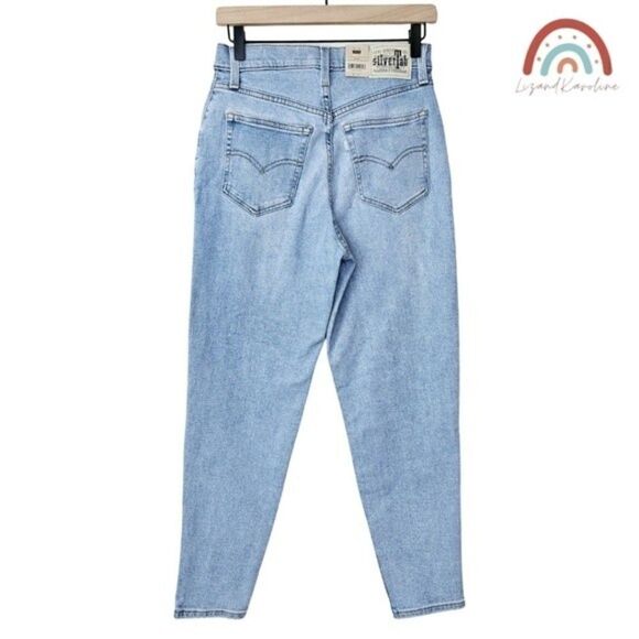 New! Levi's Silvertab High Waisted Mom Jean Distressed Tapered Leg Jeans - Picture 3 of 14